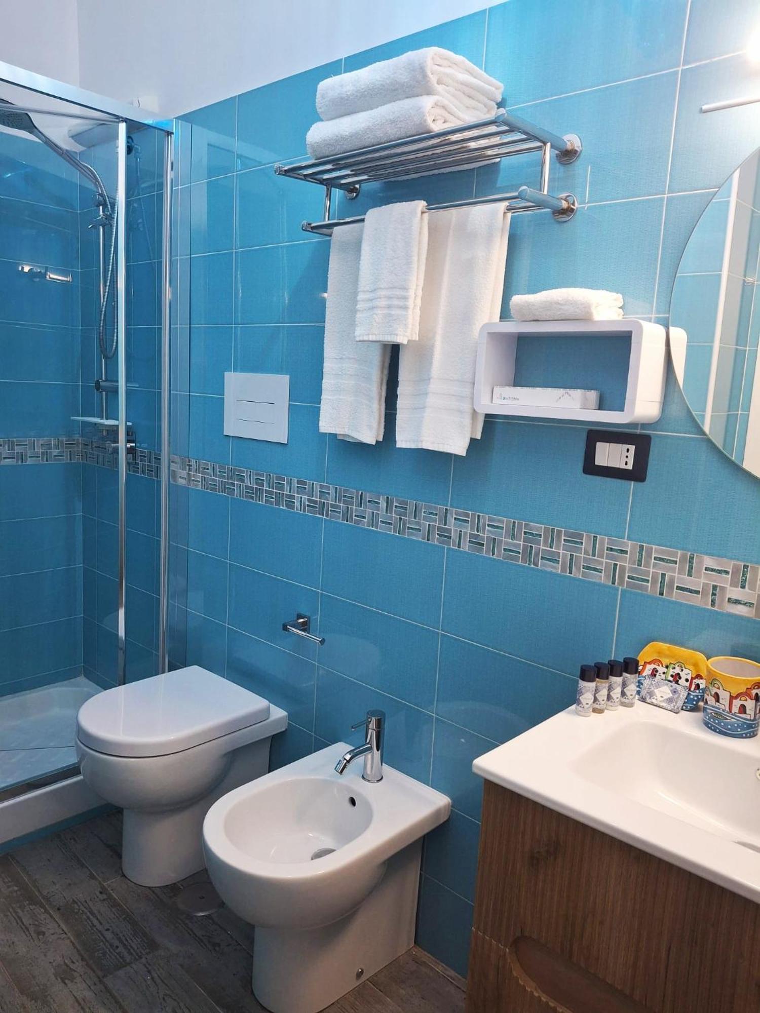 Inn Alta Marea Salerno Exteriér fotografie